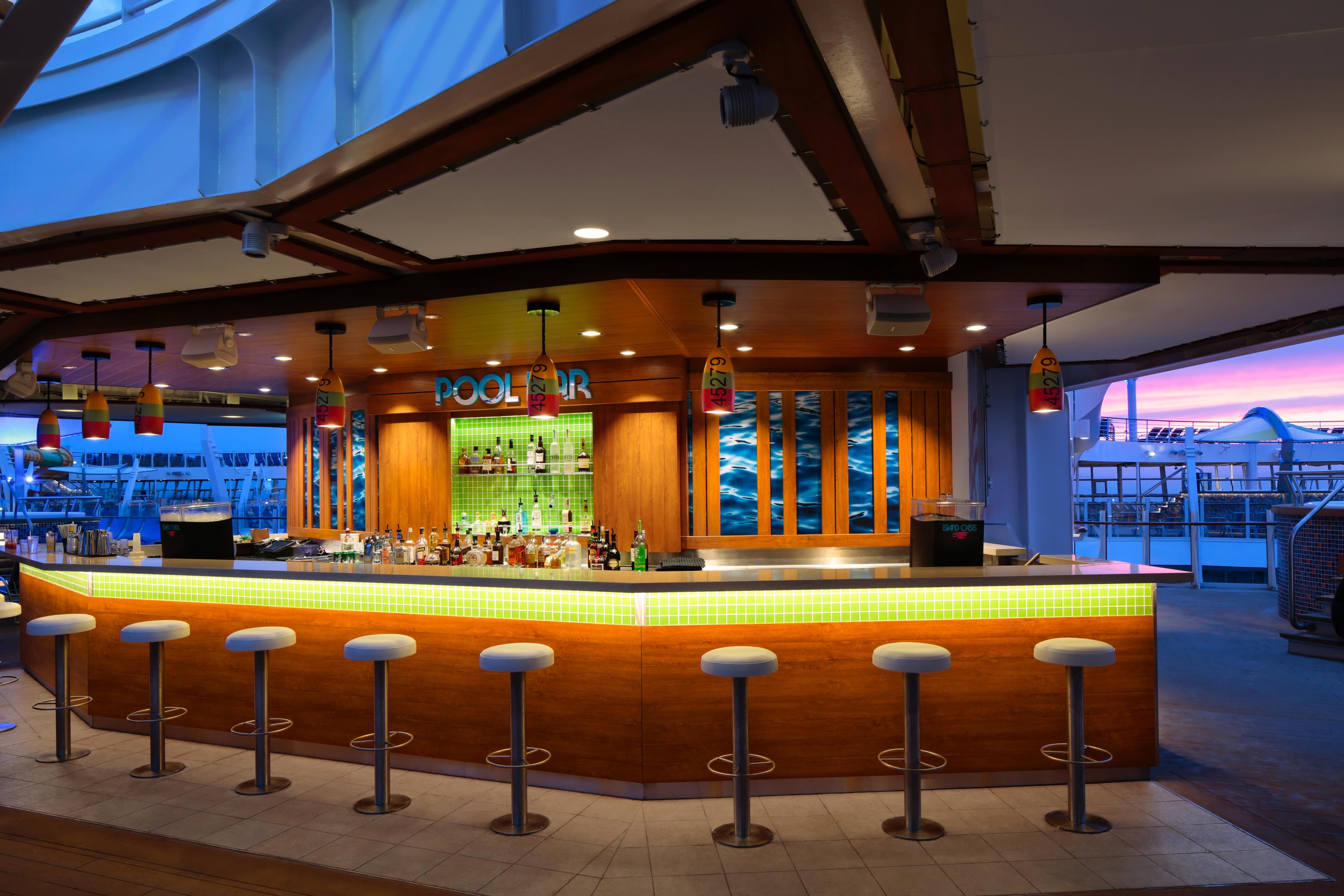 Pool Bar